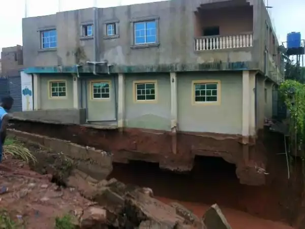 Owner Of Mansion Swept Away By Flood In Anambra Threatens To Kill Himself [See Photo]
